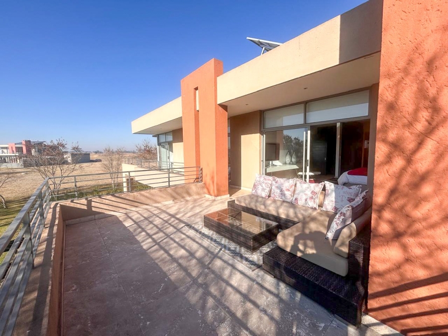 5 Bedroom Property for Sale in Waterford Golf and River Estate Free State